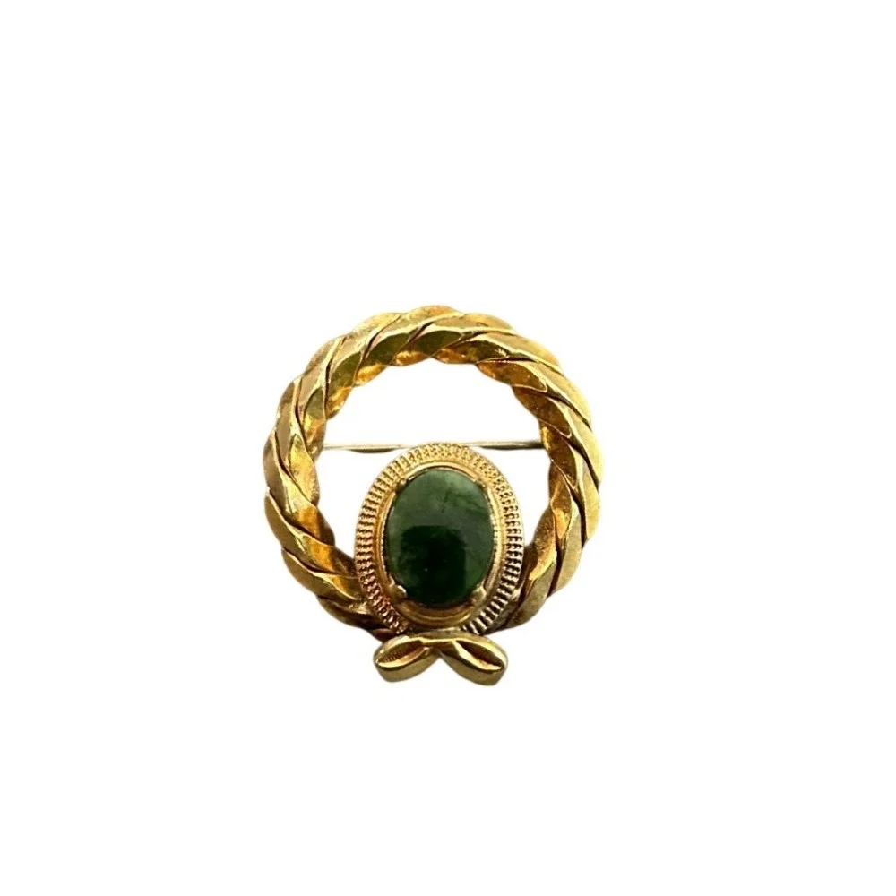 Vintage‎ Gold Tone Twisted Rope Oval w/ Green Stone Elegant Brooch